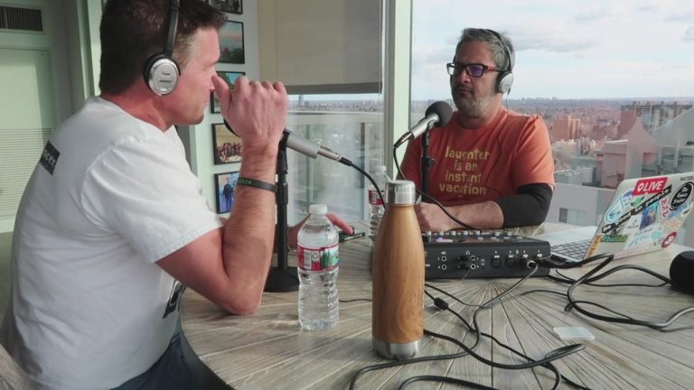 Yesterday I had the pleasure of interviewing Sean Swarner at my place. If you need a heavy dose of inspiration, go listen to this show now. 
Sean is not only a two-time cancer survivor, but he was t…